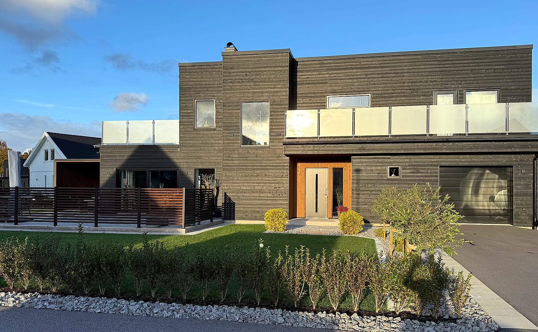 Prefabricated house facade